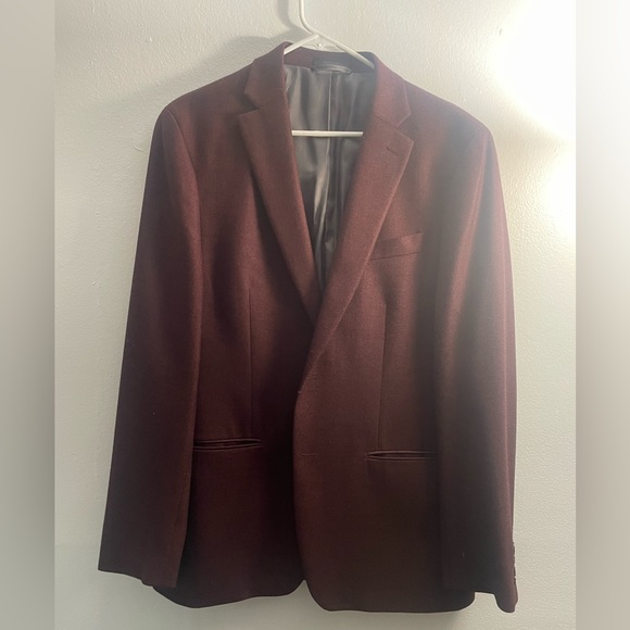 Ralph Lauren Men’s Blazer. Color: Burgundy Size: 40L - Picture 7 of 9